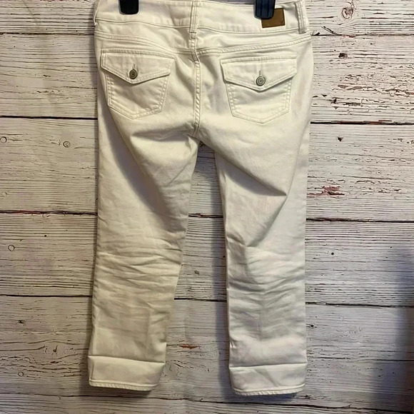 American Eagle Artist - Picture 5 of 9